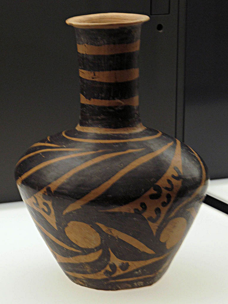 Majiayao-culture. Jar with linear design. Museum Rietberg
