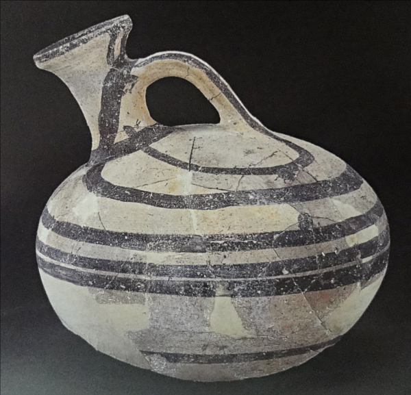 Figure 9 : Mycenian-Thebes Askos with traces of resin-barley-brewing-residues